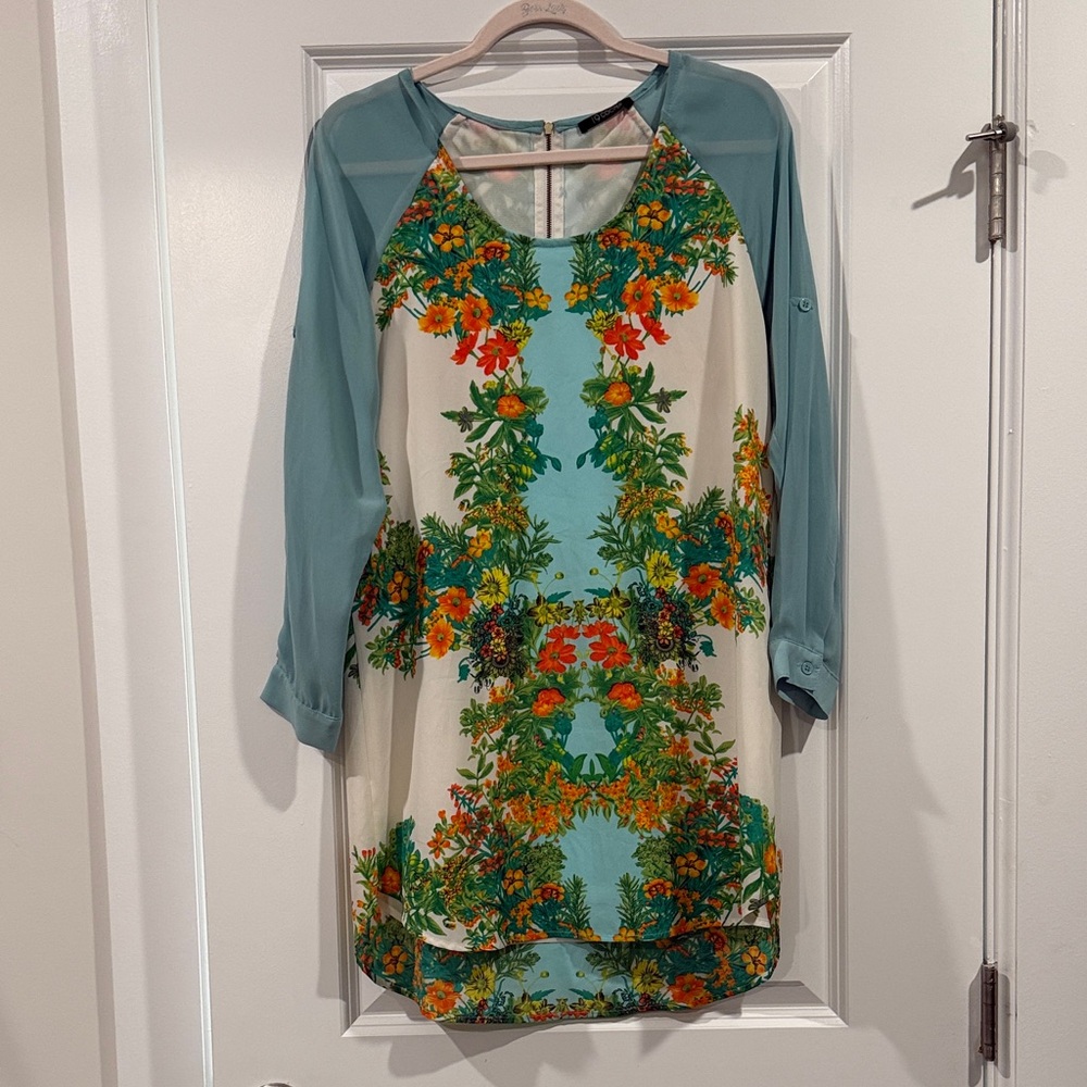 19 Cooper Teal and Floral Long Sleeve Dress